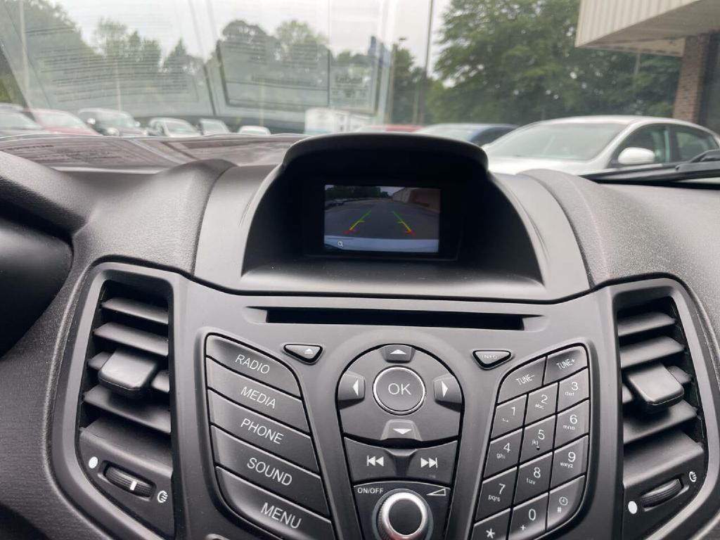 2019 Ford Fiesta Image 16