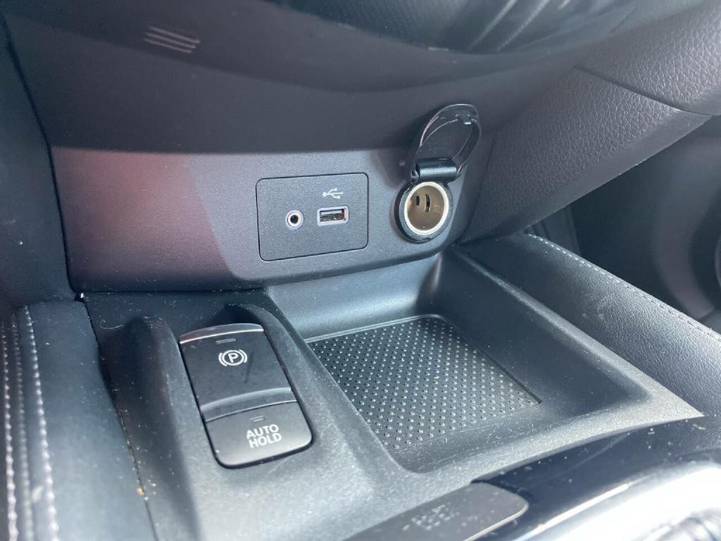 2019 Nissan Rogue Image 15