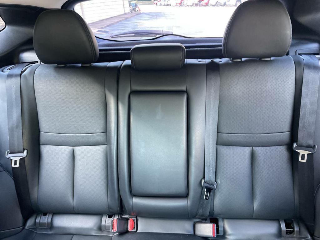 2019 Nissan Rogue Image 19