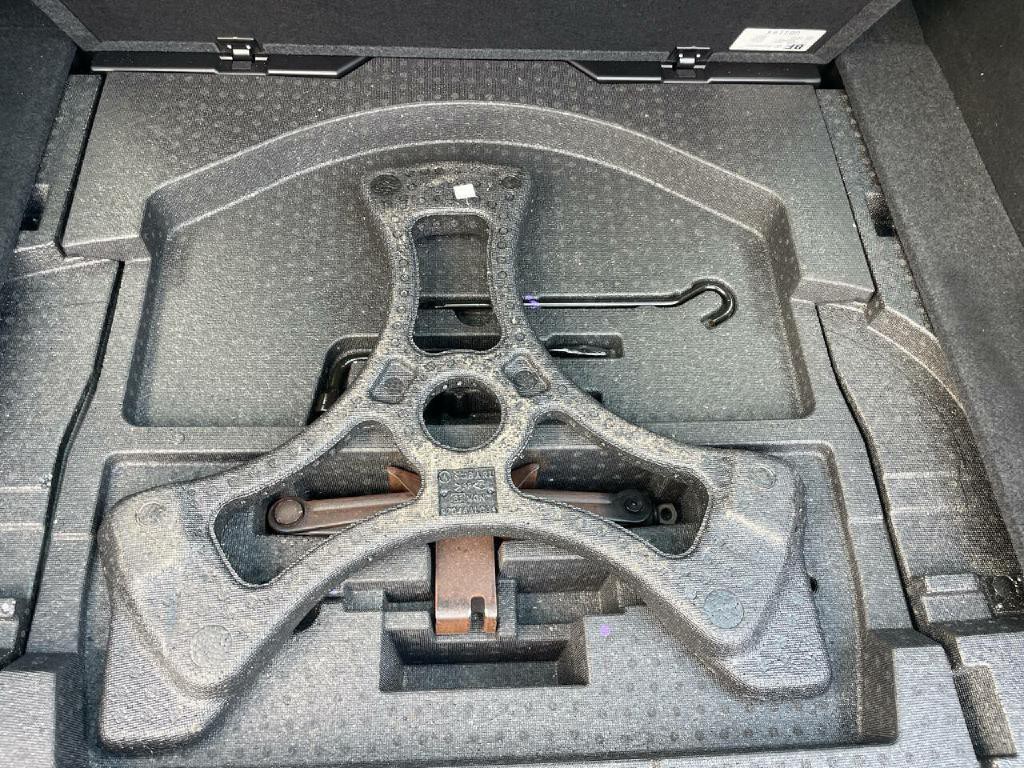2018 Subaru Outback Image 32