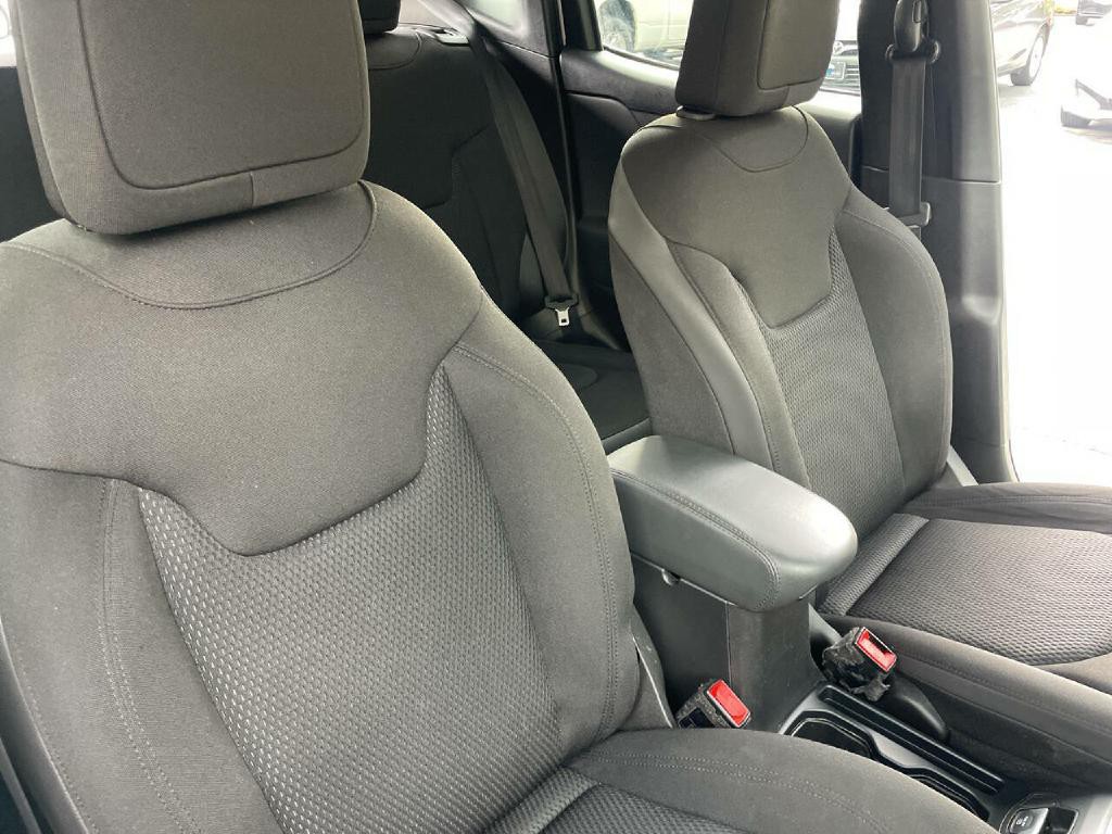 2018 Jeep Renegade Image 31