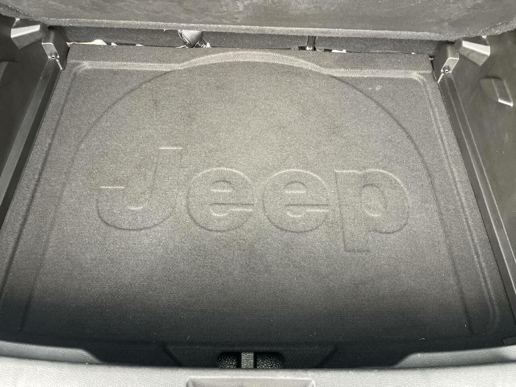 2018 Jeep Renegade Image 35