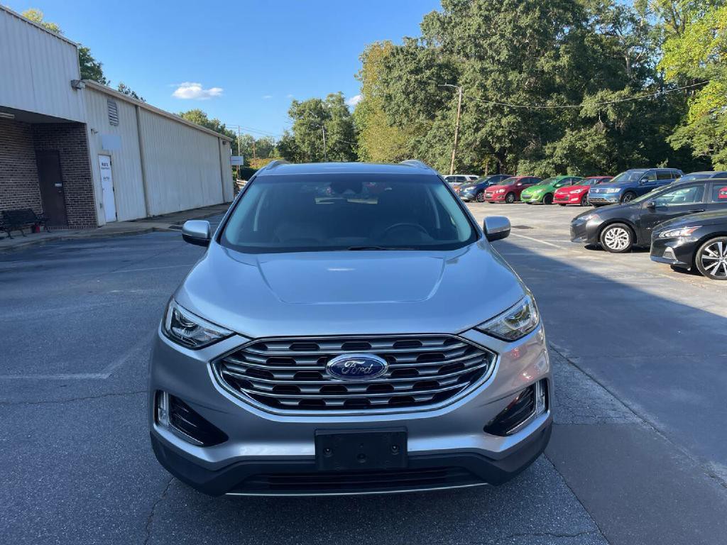 2020 Ford Edge Image 3
