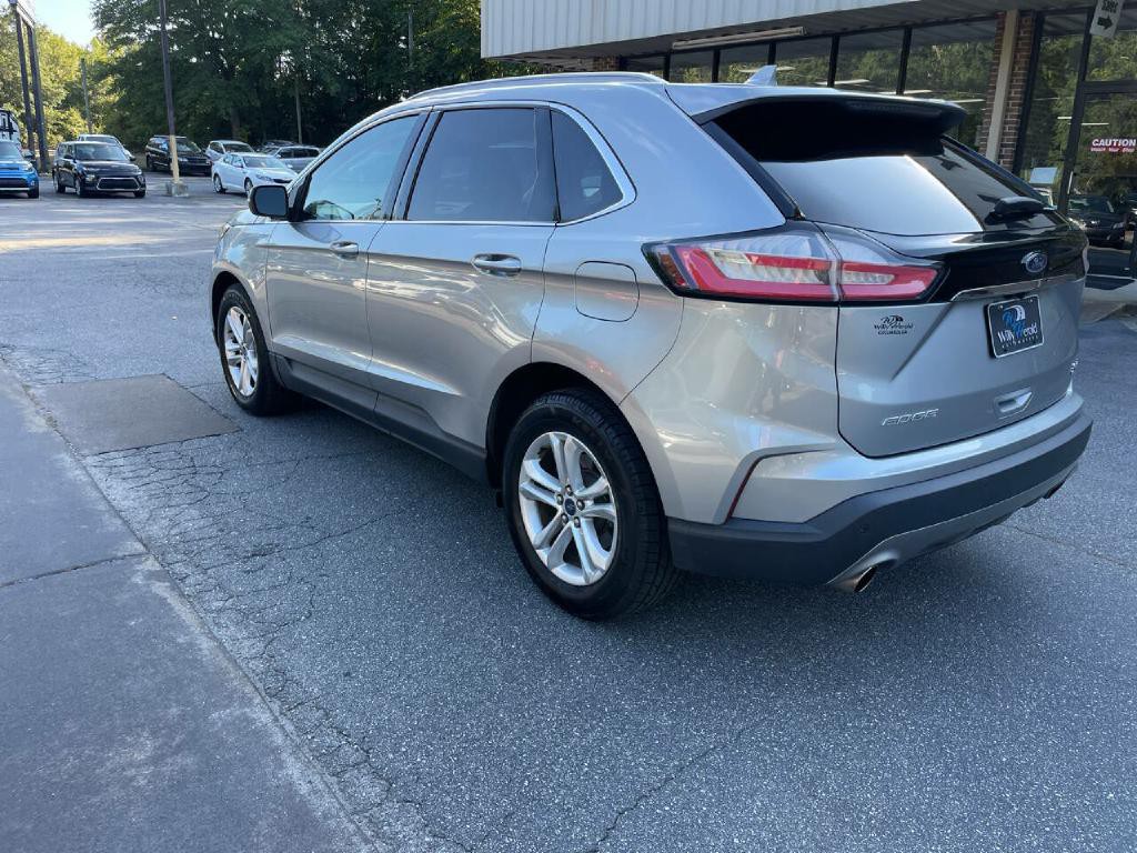 2020 Ford Edge Image 9