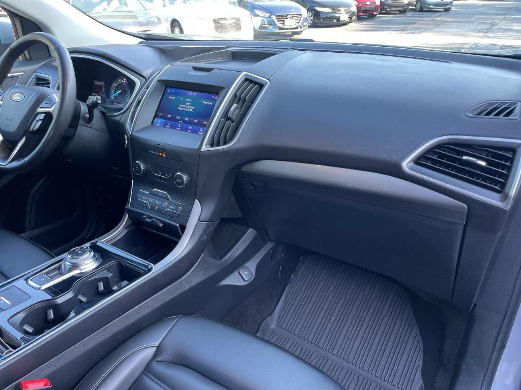 2020 Ford Edge Image 29