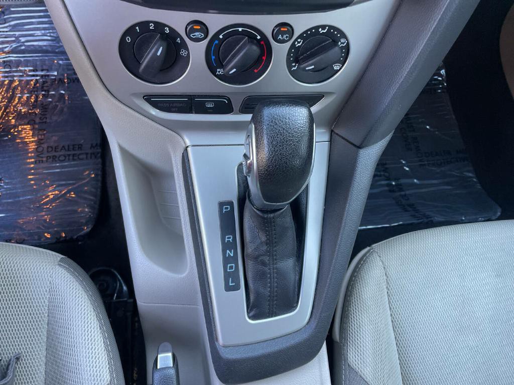 2014 Ford Focus Image 19