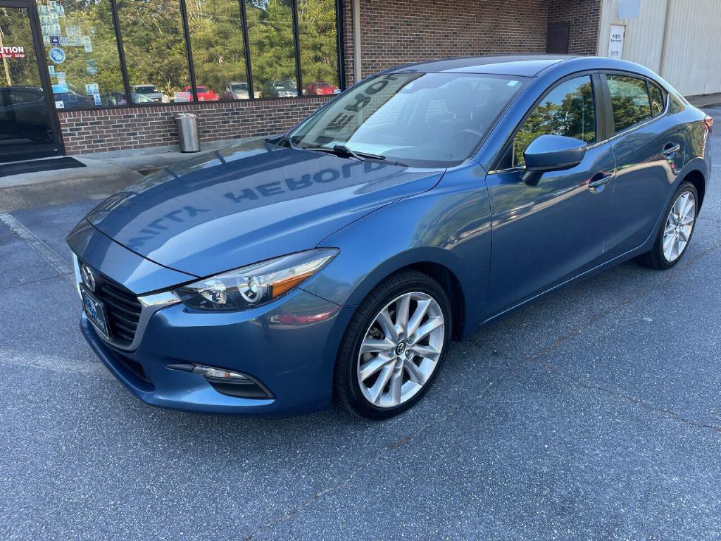 2017 Mazda Mazda3 Image 2