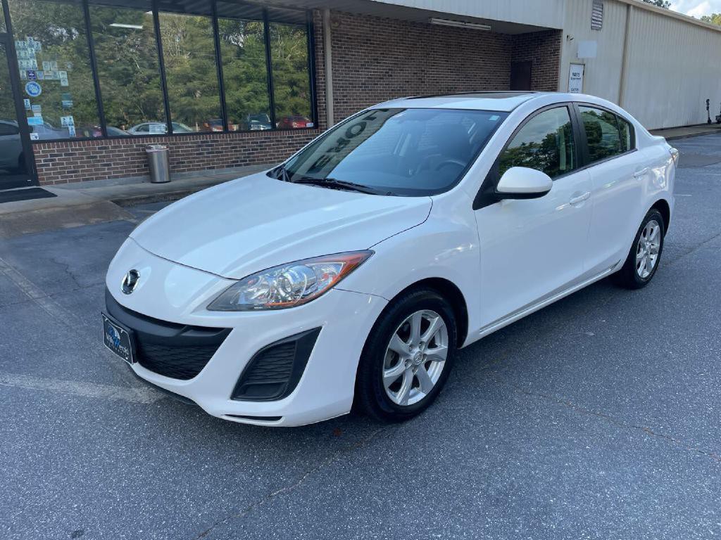 2011 Mazda Mazda3 Image 2