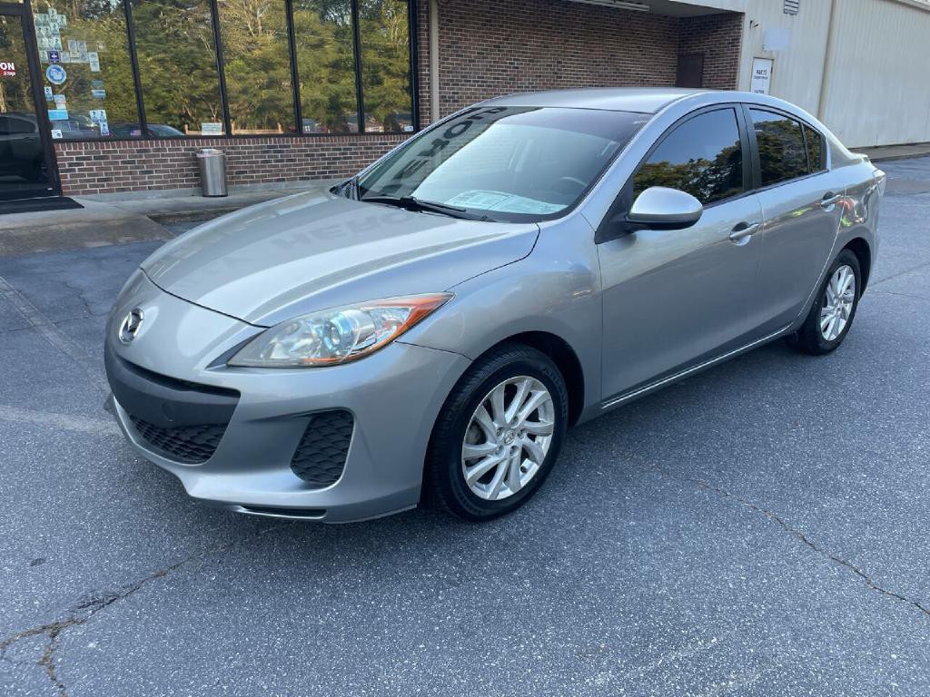 2012 Mazda Mazda3 Image 2