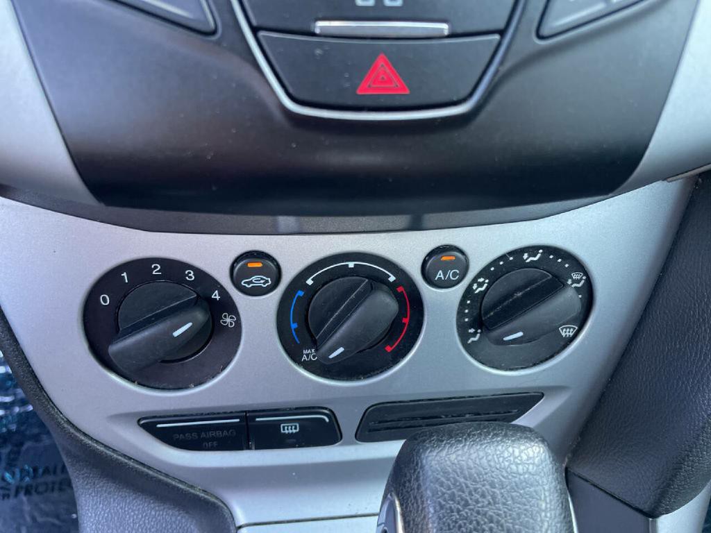 2014 Ford Focus Image 15