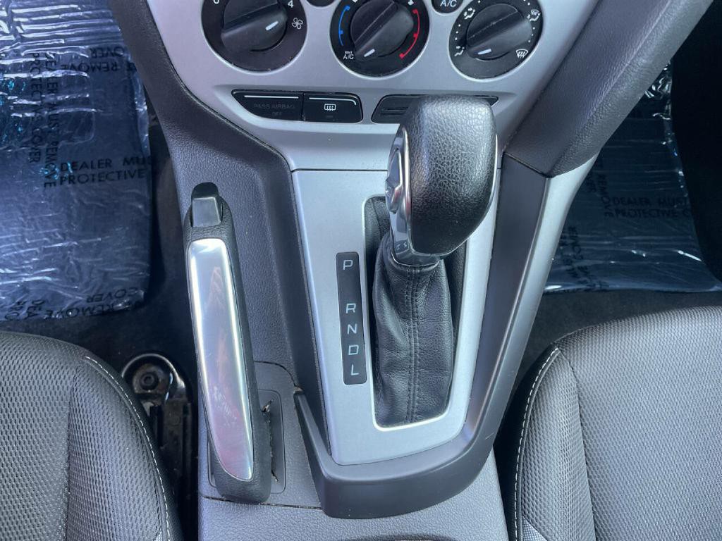 2014 Ford Focus Image 16