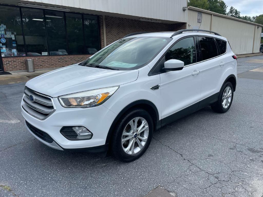 2018 Ford Escape Image 2
