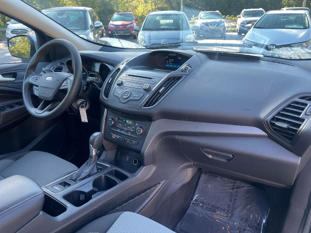 2017 Ford Escape Image 32
