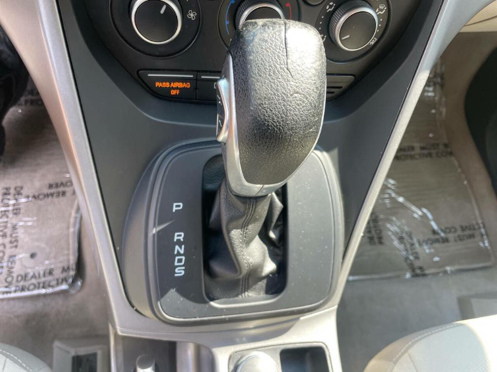 2015 Ford Escape Image 18