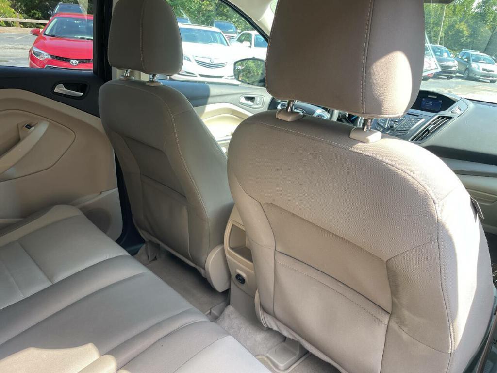2015 Ford Escape Image 25