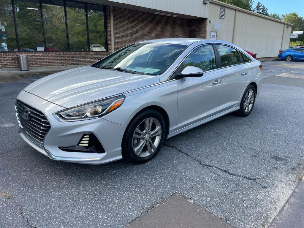 2018 Hyundai Sonata Image 2