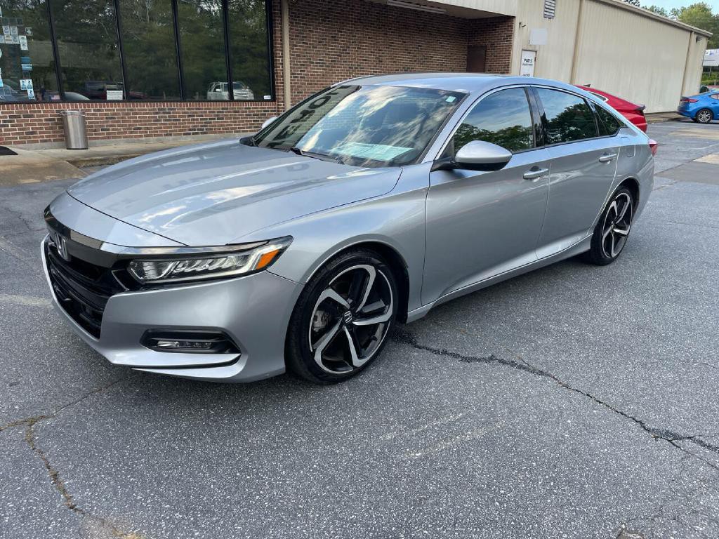 2019 Honda Accord Image 2