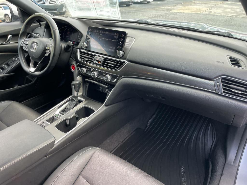 2019 Honda Accord Image 31