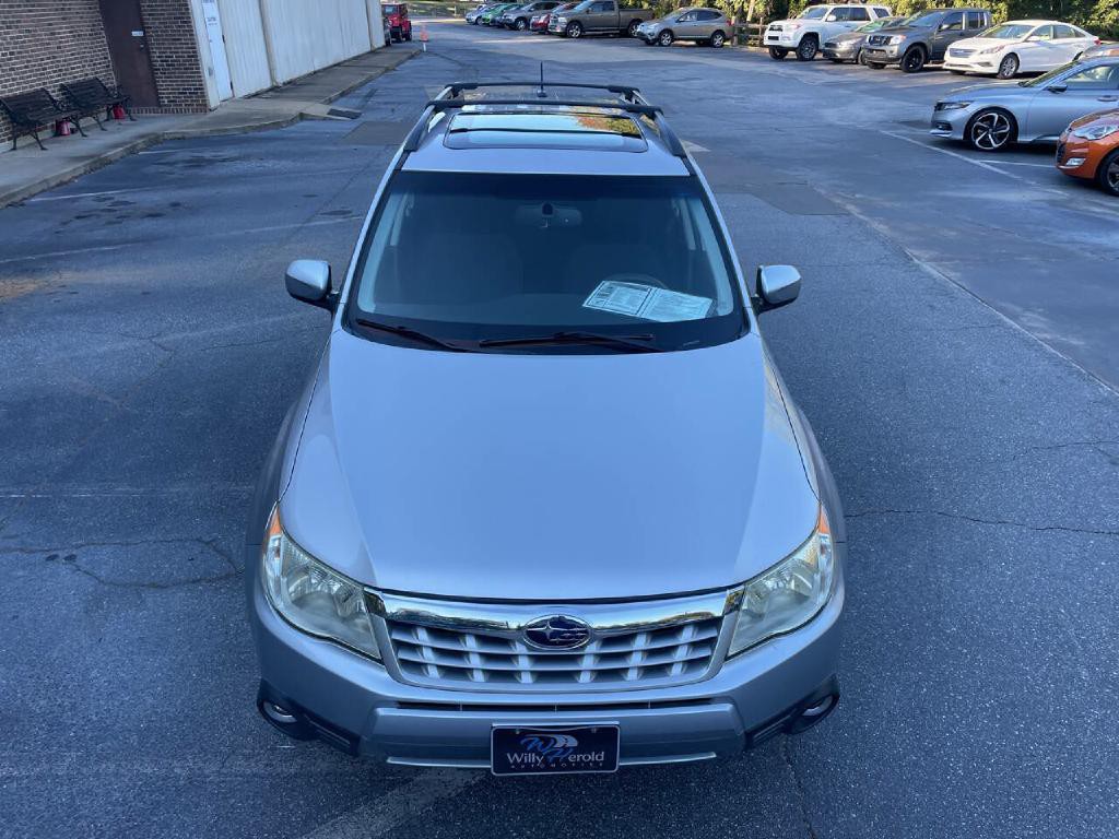 2013 Subaru Forester Image 11