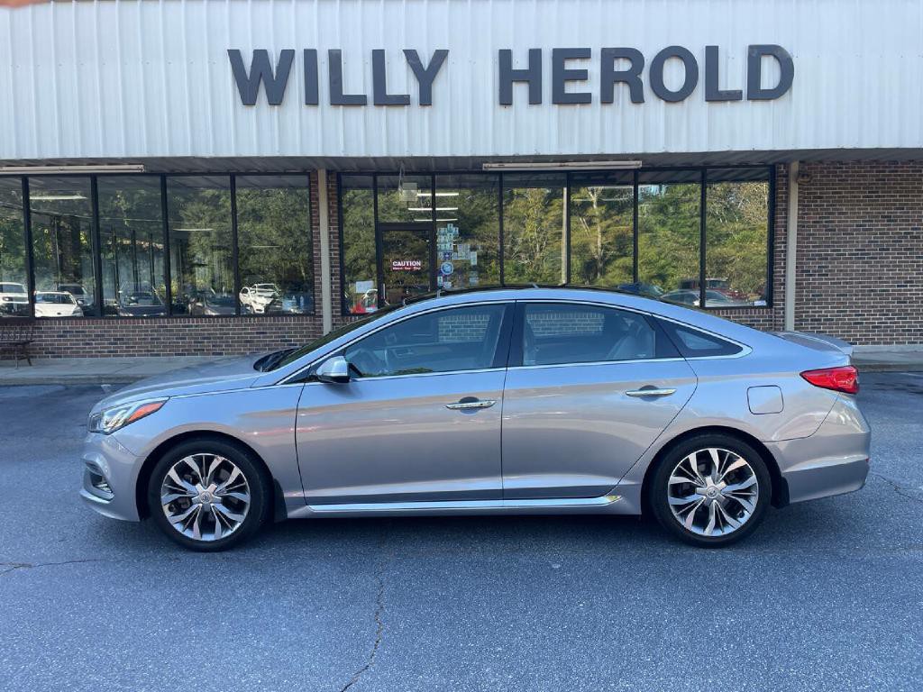 2015 Hyundai Sonata Image 1