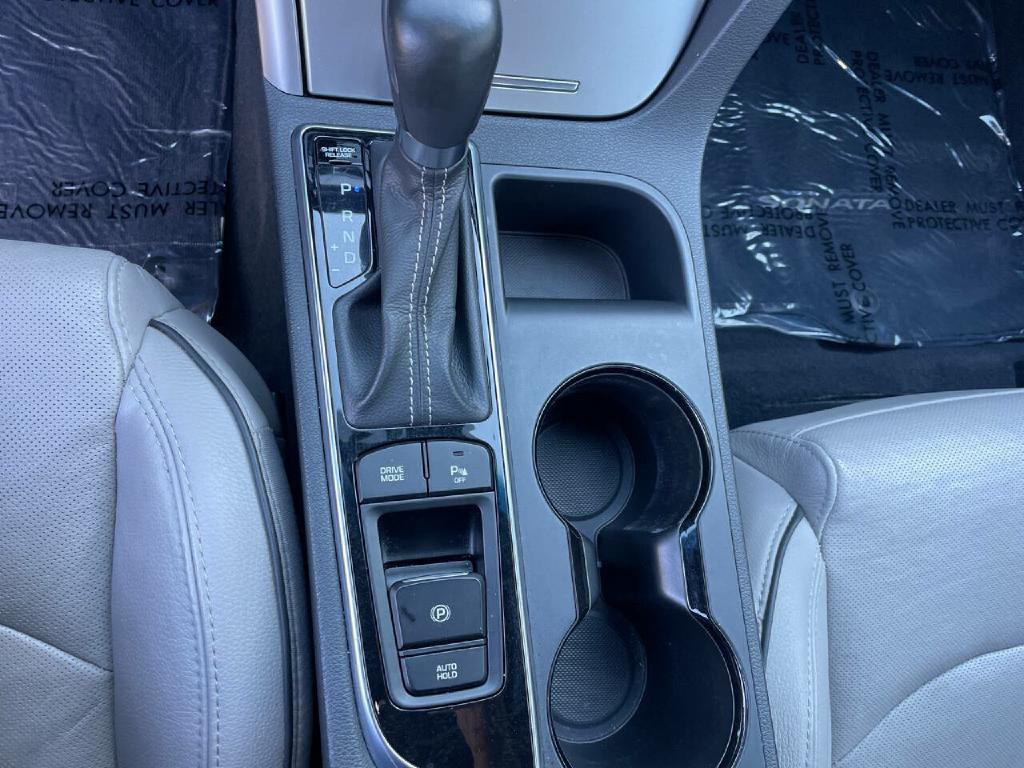2015 Hyundai Sonata Image 25