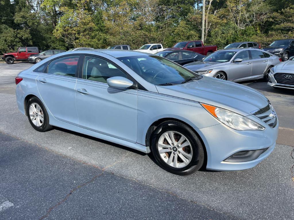 2014 Hyundai Sonata Image 4