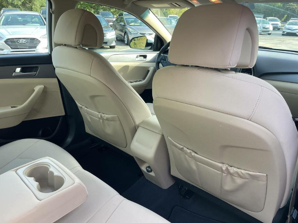 2016 Hyundai Sonata Image 24