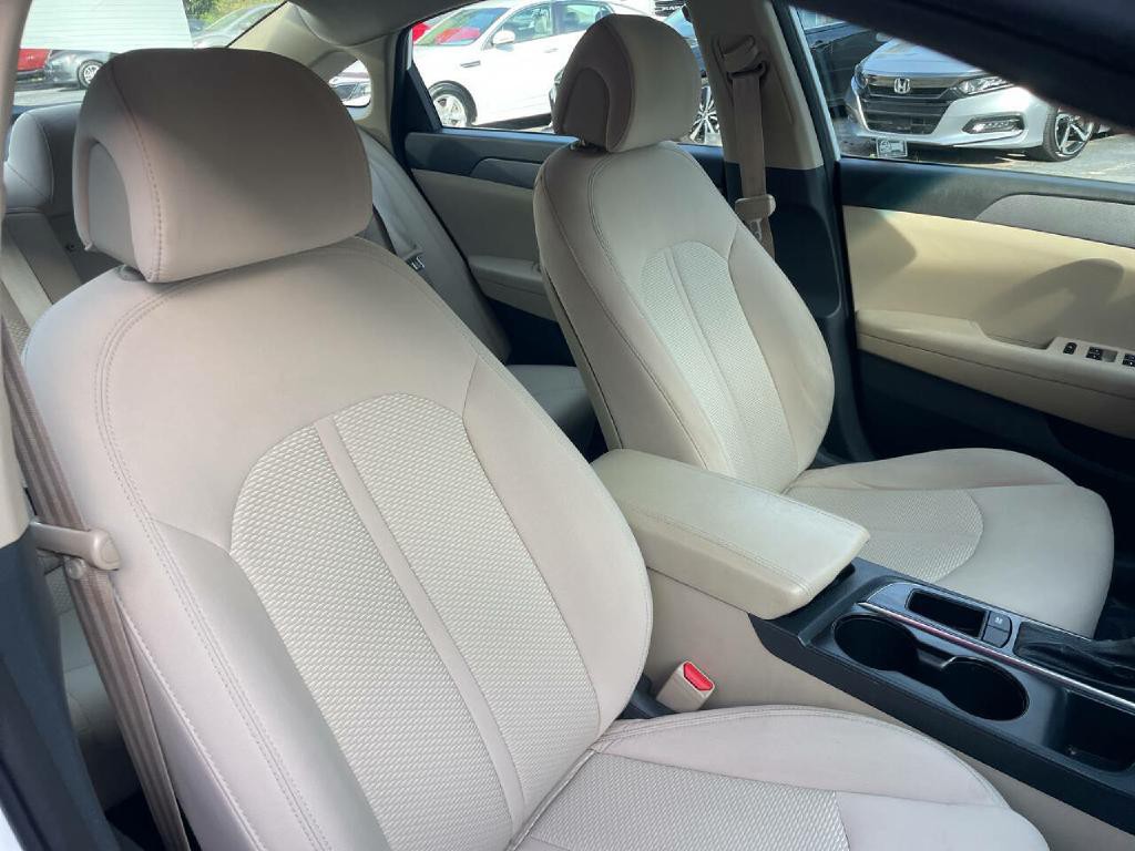 2016 Hyundai Sonata Image 27