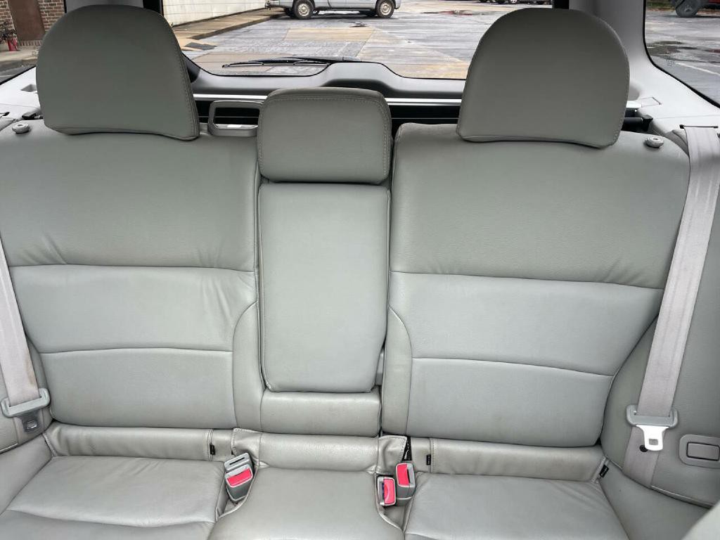 2013 Subaru Forester Image 21
