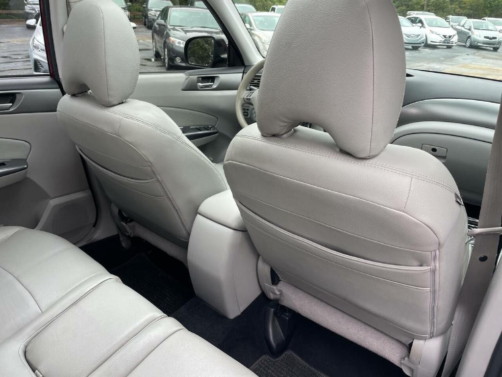 2013 Subaru Forester Image 25