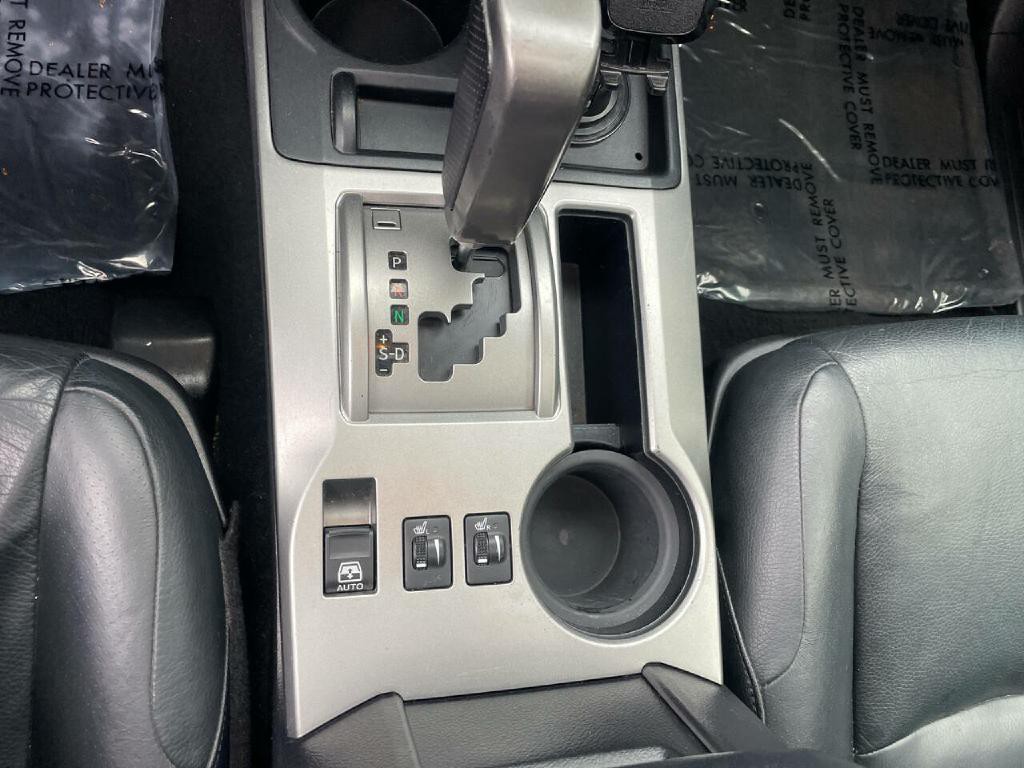 2012 Toyota 4Runner Image 18