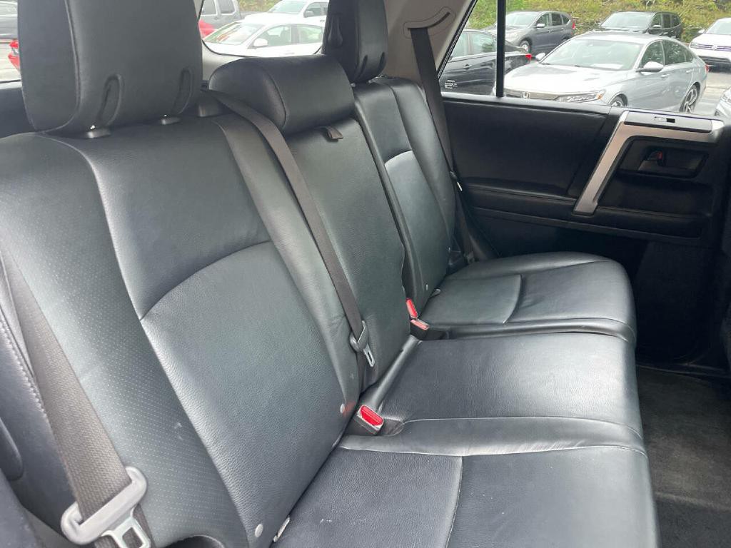 2012 Toyota 4Runner Image 24