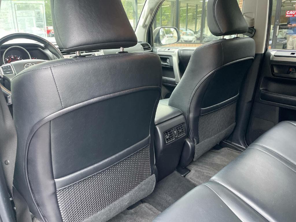 2012 Toyota 4Runner Image 25