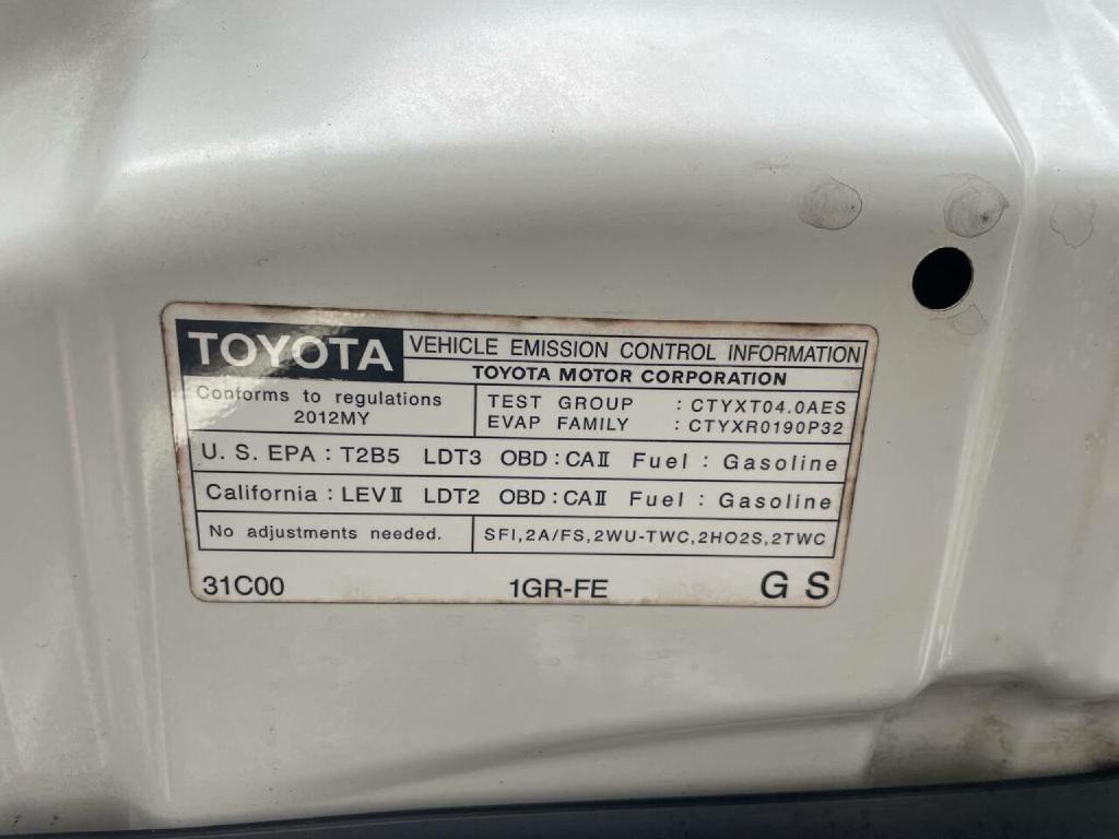 2012 Toyota 4Runner Image 34