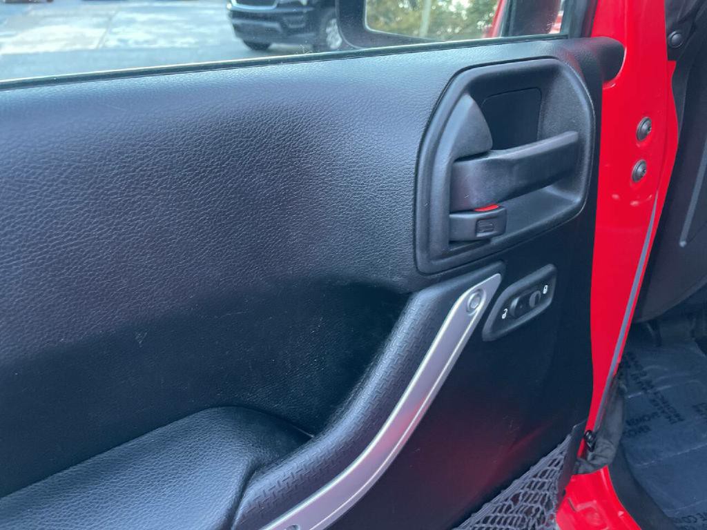 2017 Jeep Wrangler Unlimited Image 11