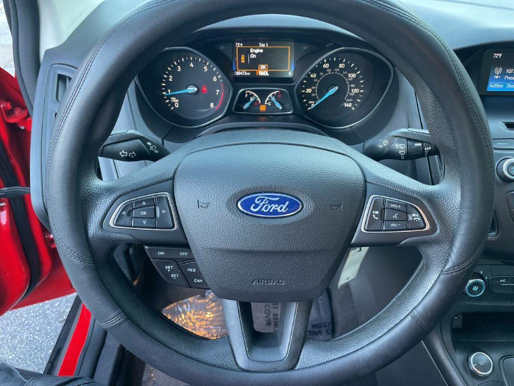 2017 Ford Focus Image 15