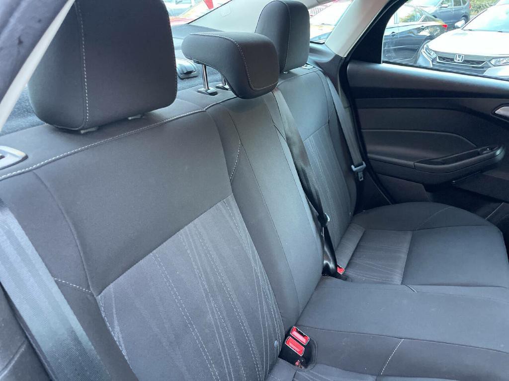 2017 Ford Focus Image 27