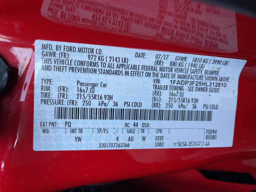 2017 Ford Focus Image 33