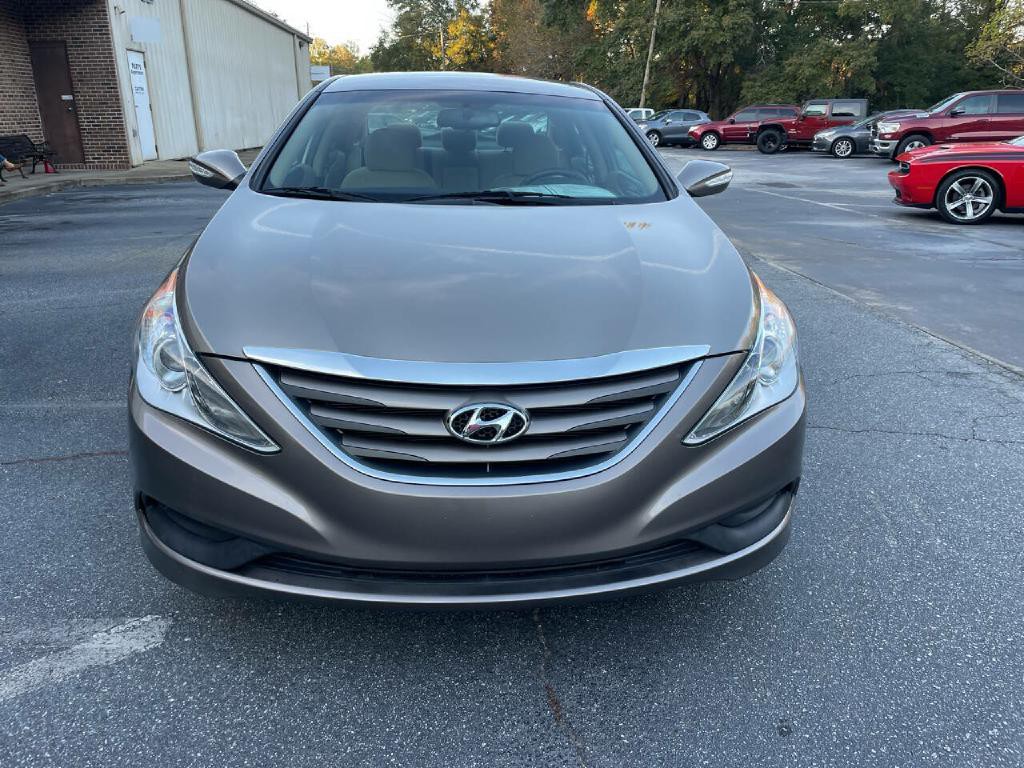 2014 Hyundai Sonata Image 3