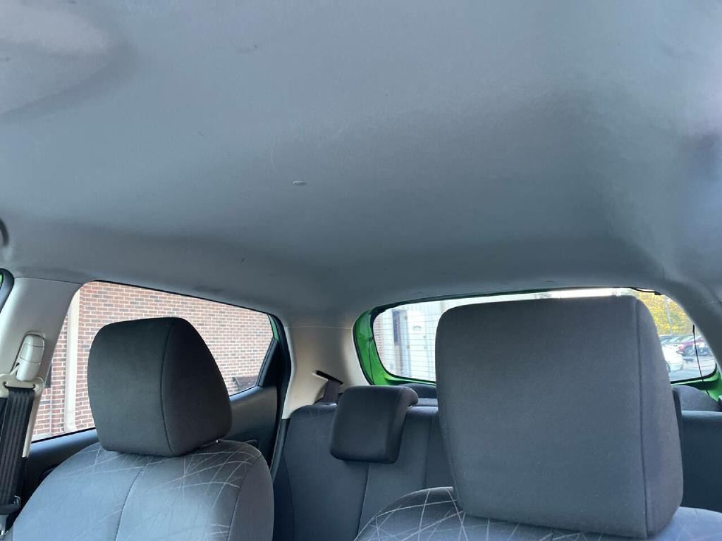 2012 Mazda Mazda2 Image 19