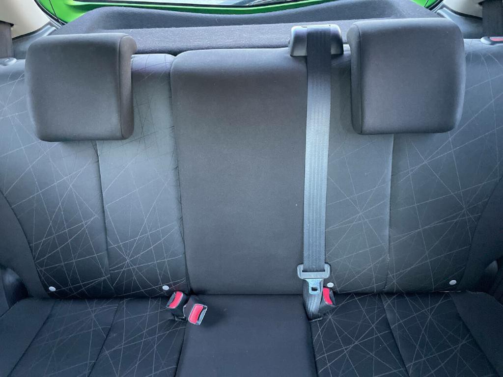 2012 Mazda Mazda2 Image 20