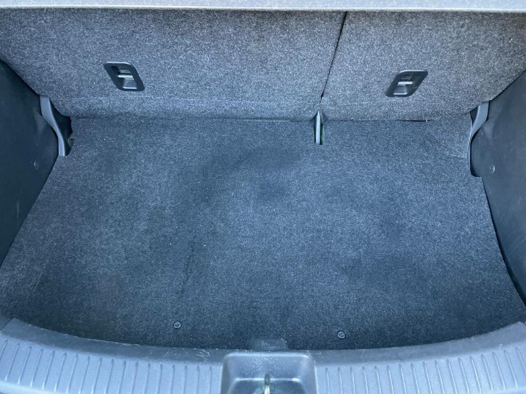 2012 Mazda Mazda2 Image 27