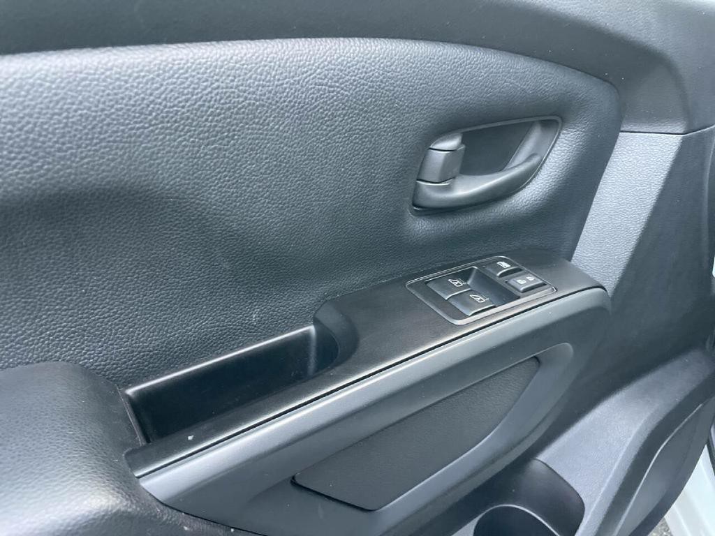 2019 Nissan Titan Image 11