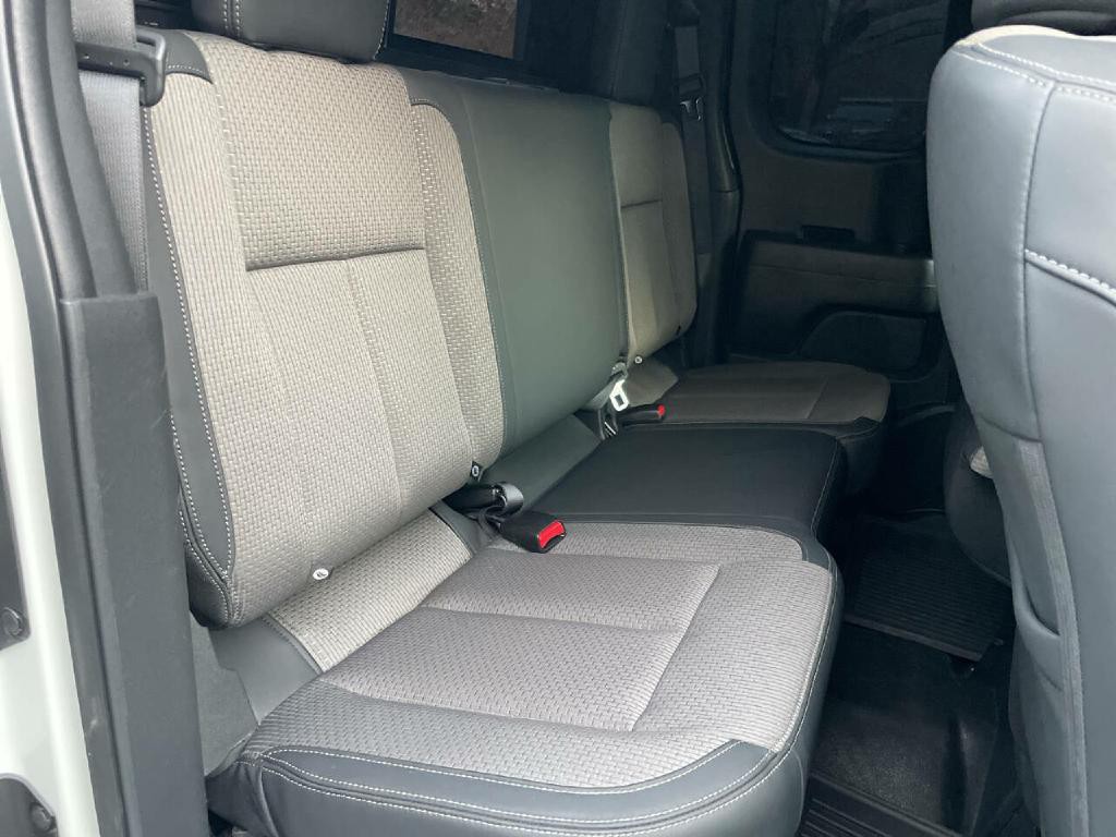 2019 Nissan Titan Image 24