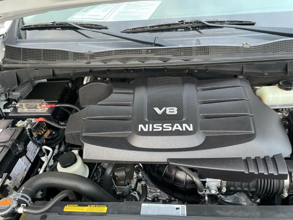 2019 Nissan Titan Image 32