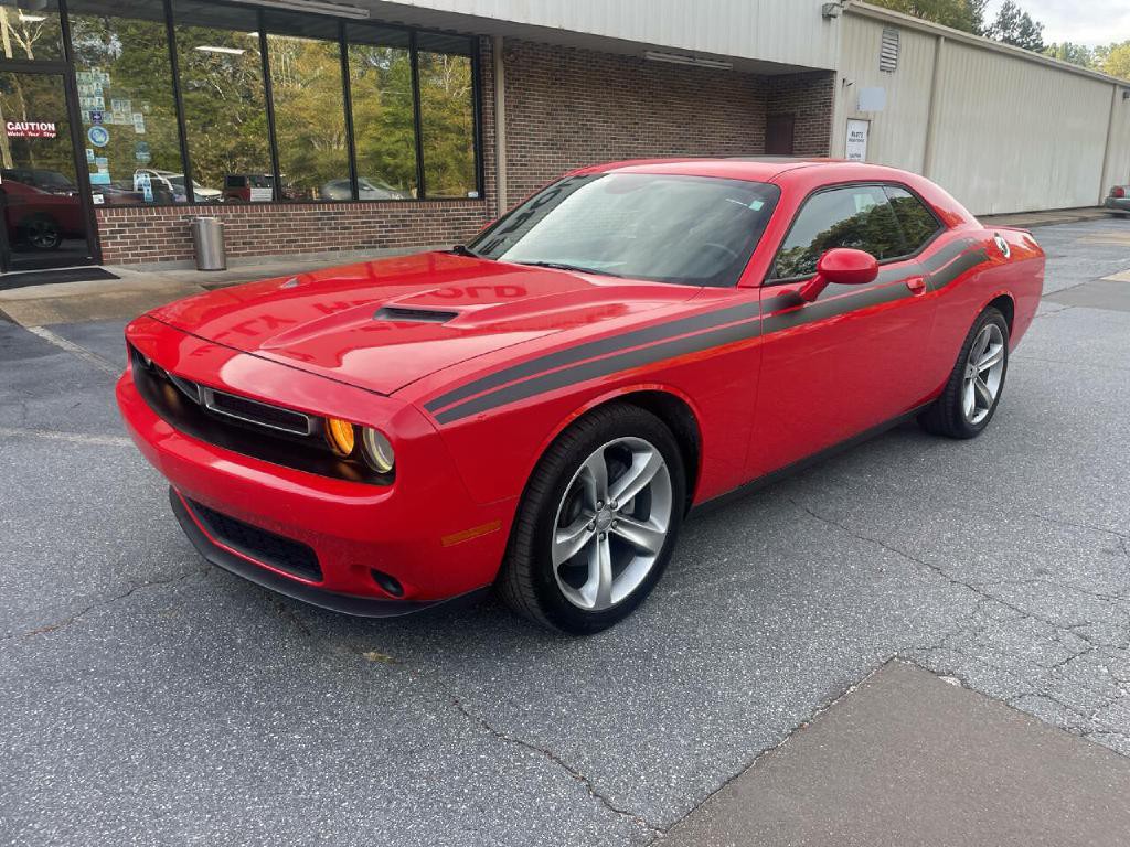 2015 Dodge Challenger Image 2