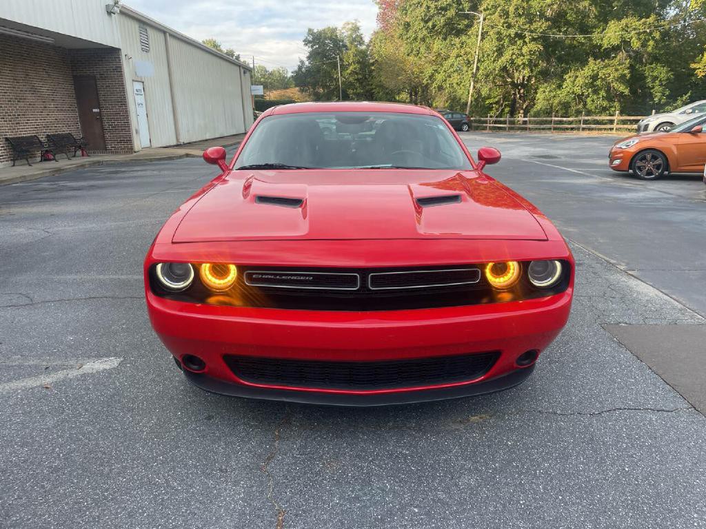 2015 Dodge Challenger Image 3
