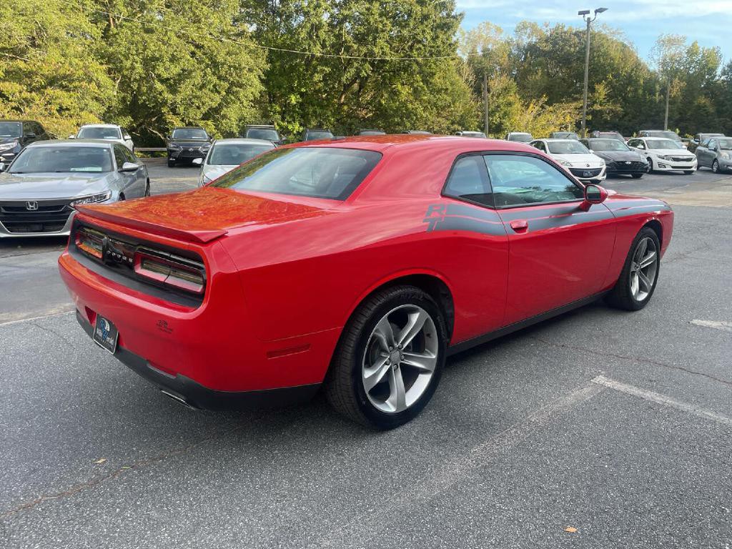 2015 Dodge Challenger Image 6