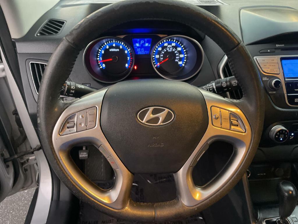 2012 Hyundai Tucson Image 14