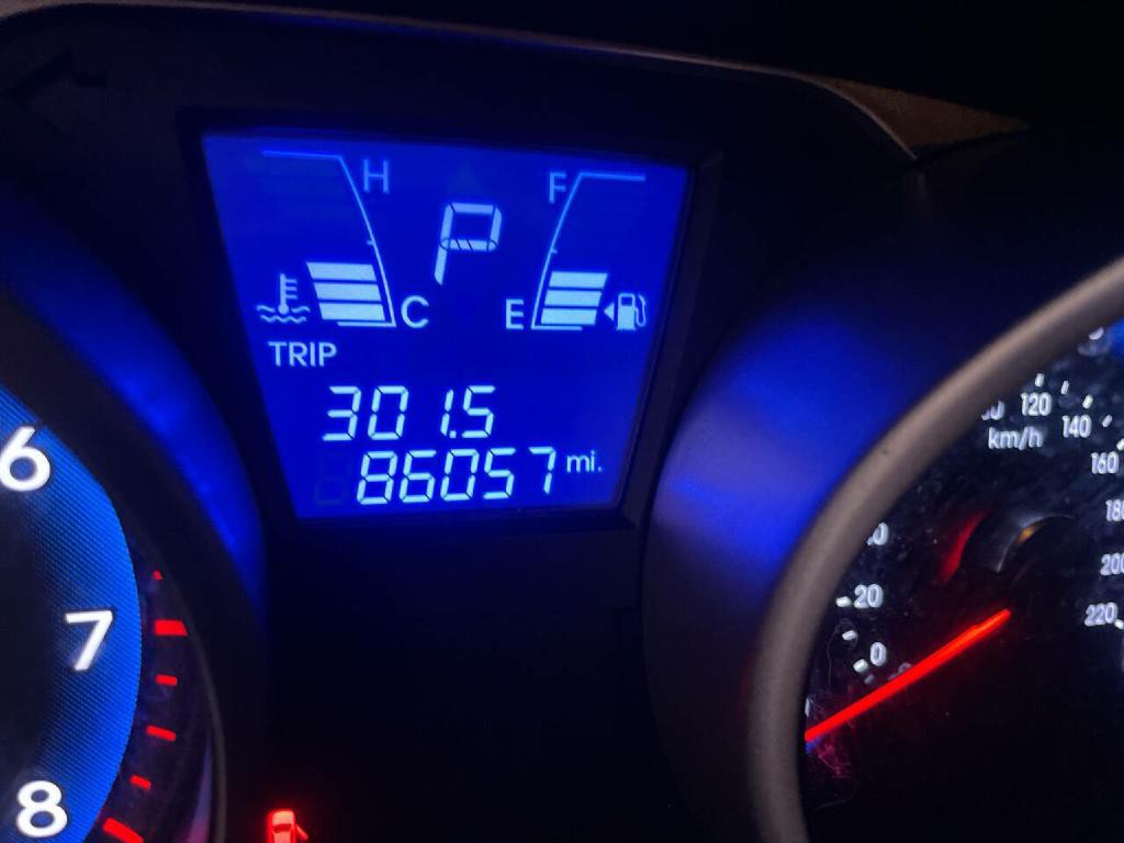 2012 Hyundai Tucson Image 15